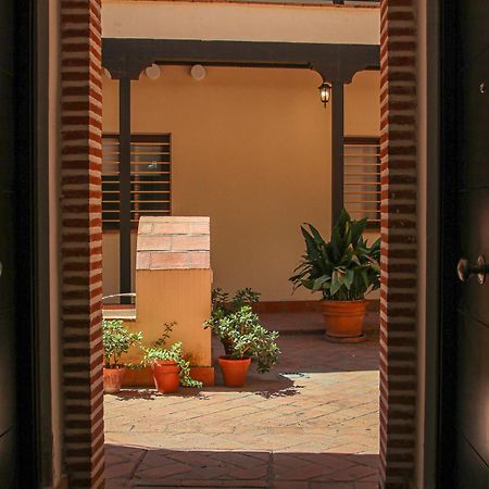 Charming Apt In The Center - 10M Walk Isla Magica Sevilla Dış mekan fotoğraf